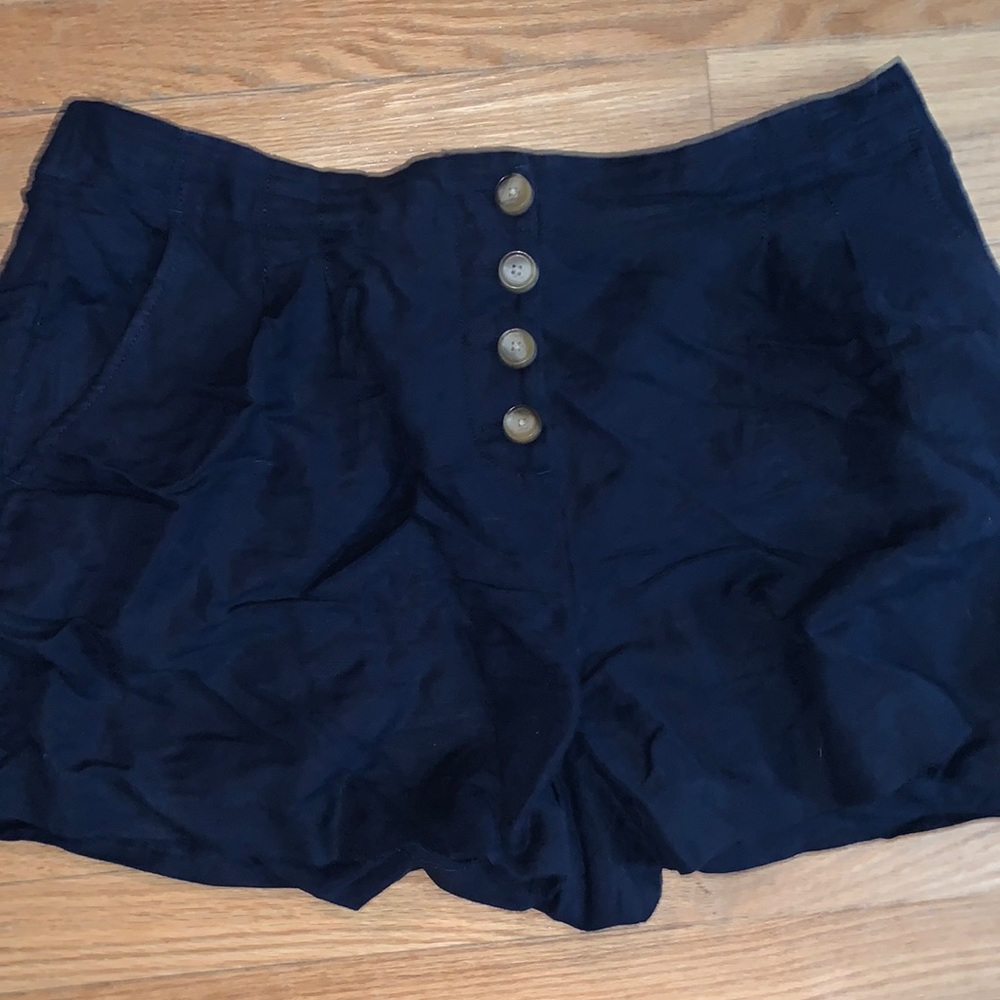 Loft Shorts
